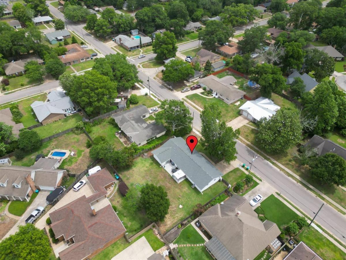 Ranch Home Gem 5Br Home Sleeps 12 With Game Room Gulfport Exteriör bild