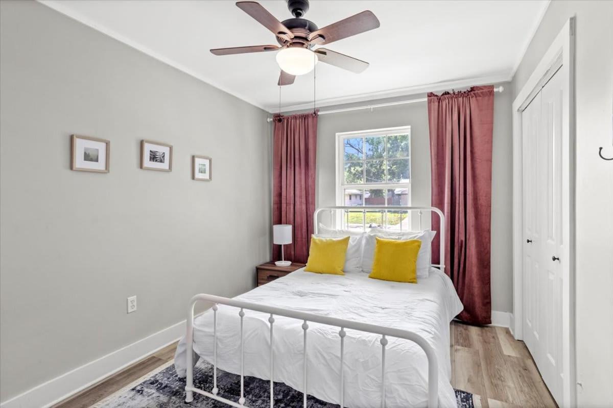 Ranch Home Gem 5Br Home Sleeps 12 With Game Room Gulfport Exteriör bild