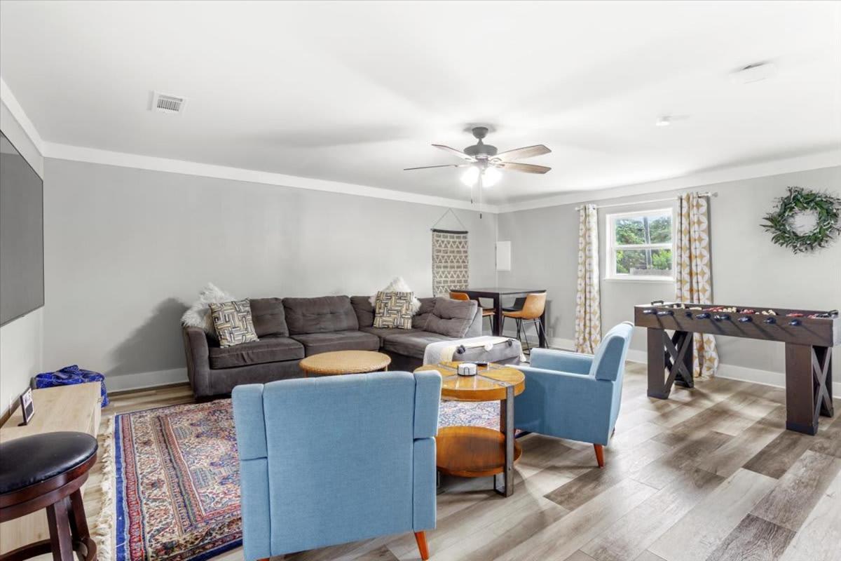 Ranch Home Gem 5Br Home Sleeps 12 With Game Room Gulfport Exteriör bild